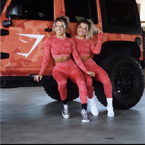 Gymshark Adapt Camo - Picture 1 of 8